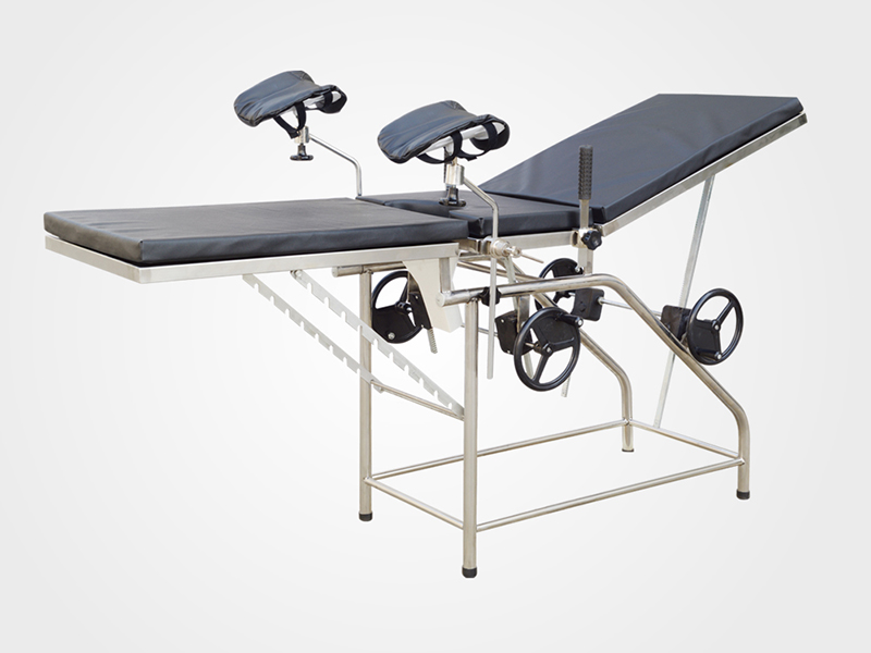 Low price gynecological examination bed from China manufacturer